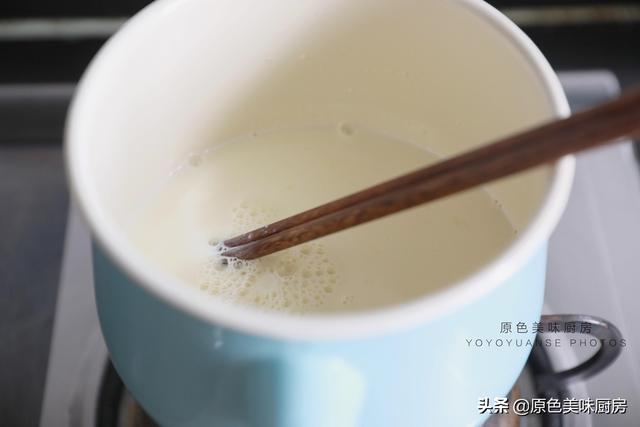 清甜细腻的炼乳，原来制作这么简单，只要一口锅就能制作完成