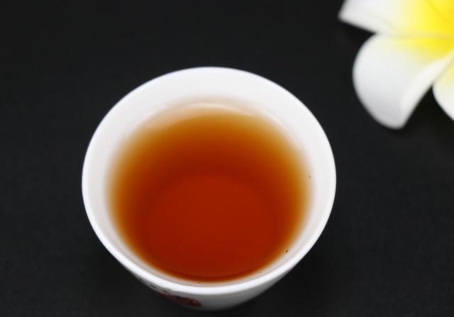 武夷岩茶小秘密：大红袍的香气有哪些？