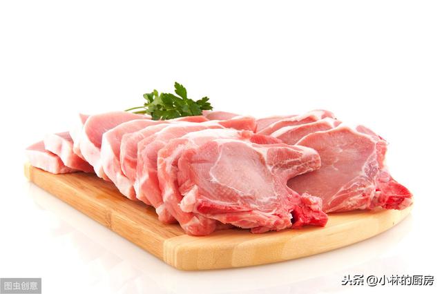 无论以后炖什么肉，焯水之前多加一步，可以加倍去除肉腥味和污物