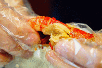 小龙虾的虾头能吃么？吃货：为什么不早点告诉我！
