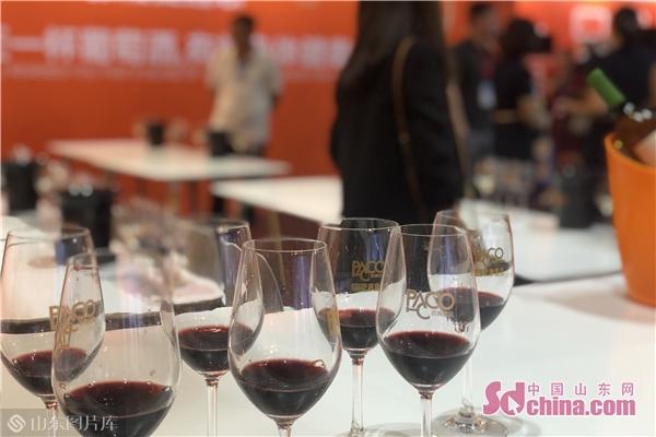 国际葡酒会开幕 22个国家58个产区酒企齐聚烟台