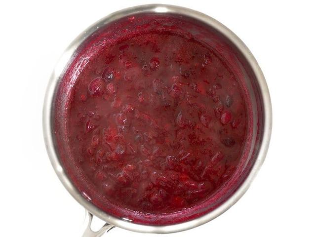 简单的自制蔓越莓酱，教您一个好吃的做法，家人三天两头点名吃